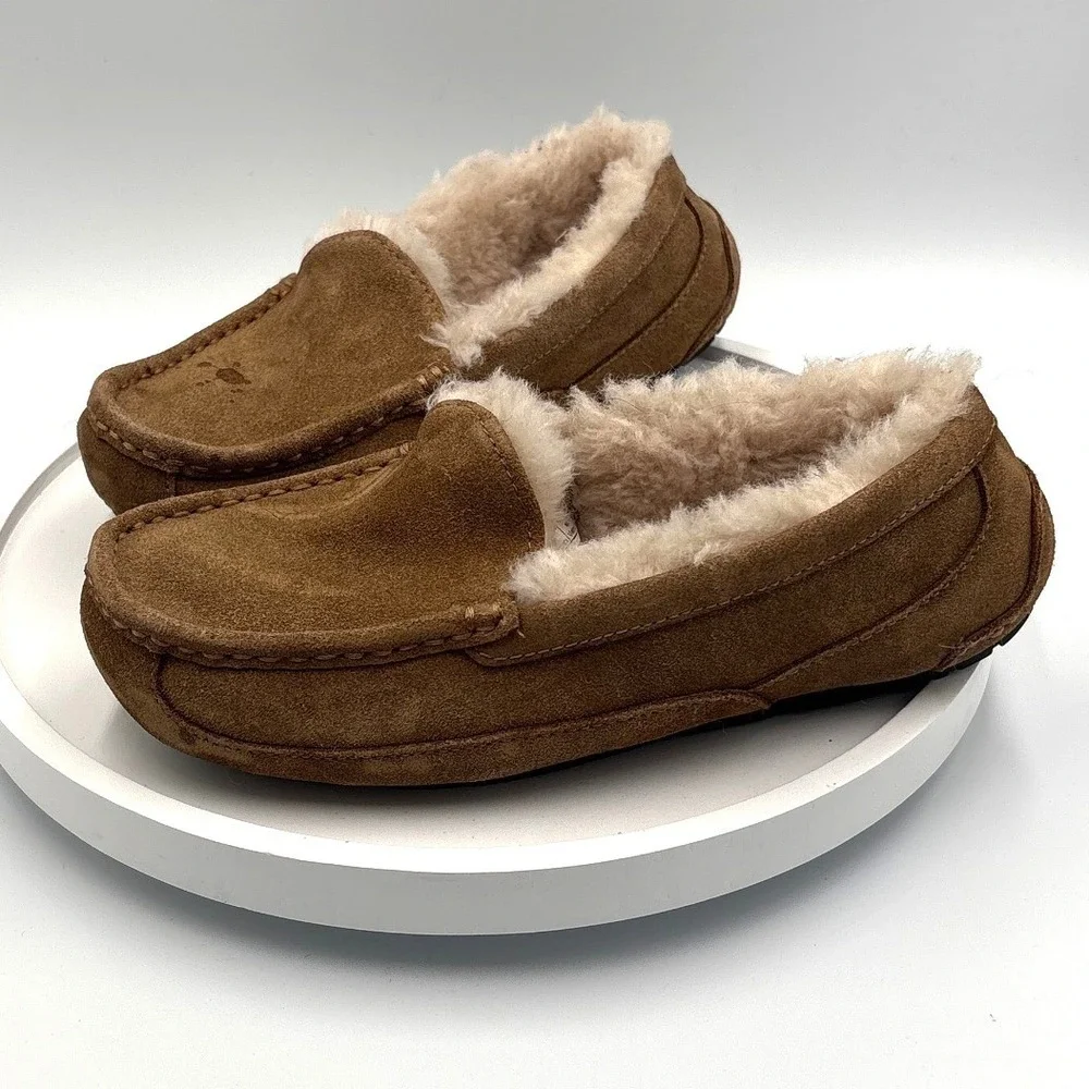 UGG Kids Ansley Chestnut Suede Moccasin Slippers 1120886K Brown Size 4 Youth